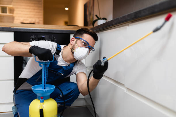 Best Wildlife Control Services  in East Lansing, MI